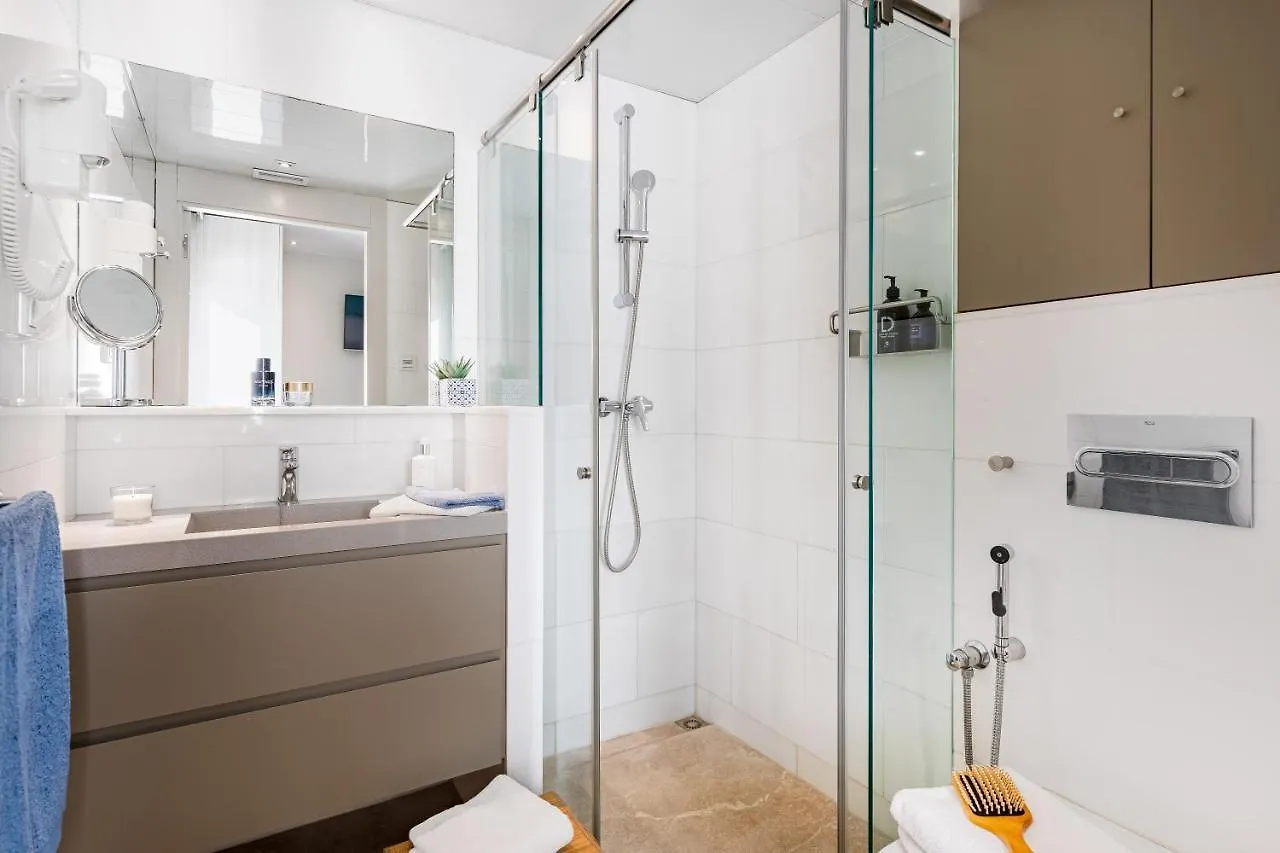 Apartment Kronos On The Beach Suite 1 Barcelona Spain